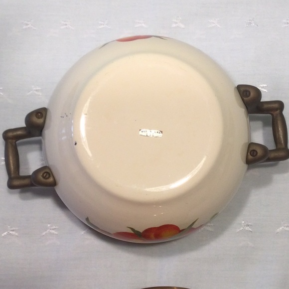 Enamel Pot with Lid  Lid has Six Holes for Scent Release , Bronze Handles - Picture 6 of 6